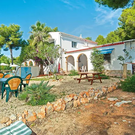 El Nido Villa *
